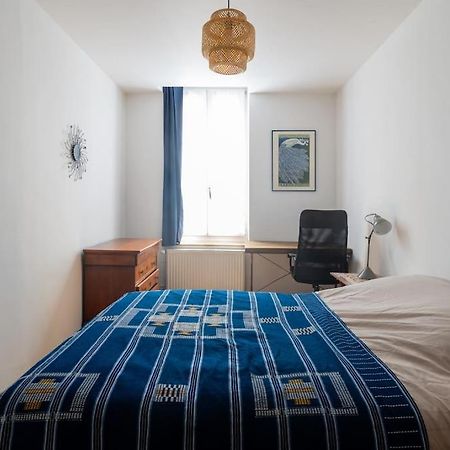 Appartement Meuse & Mono, En Hyper Centre Charleville-Mézières Exteriör bild